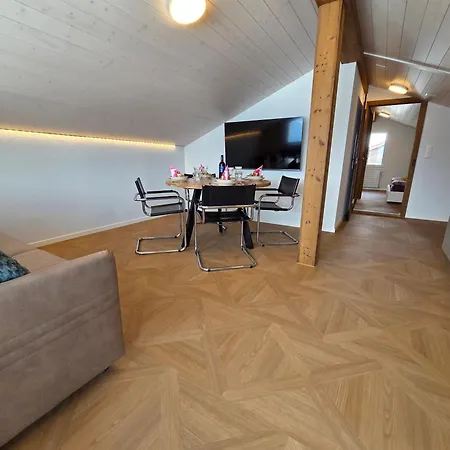 Alpine Balcony 2-Room Apartment