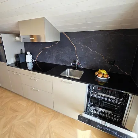 Διαμέρισμα Alpine Balcony 2-room