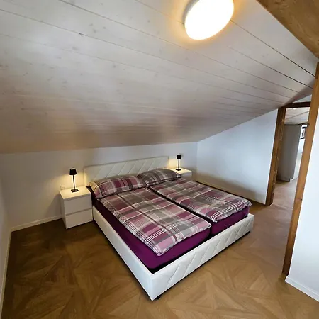 Alpine Balcony 2-Room Apartment * Beatenberg