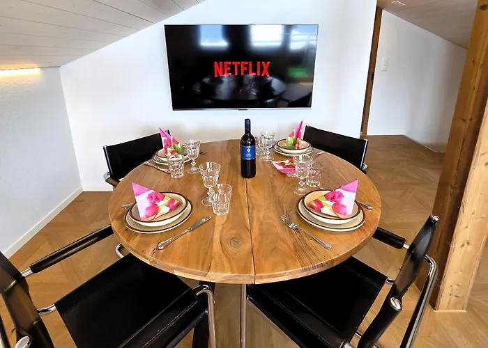 Alpine Balcony 2-Room Apartment Beatenberg