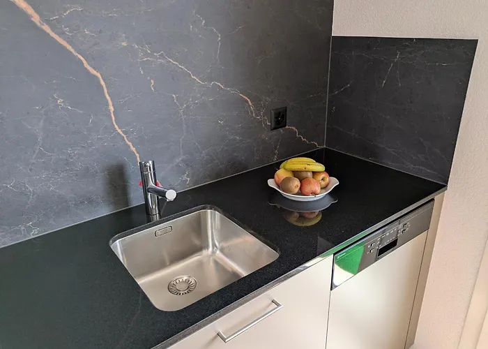 Alpine Balcony 2-Room Apartment بيتنبرغ